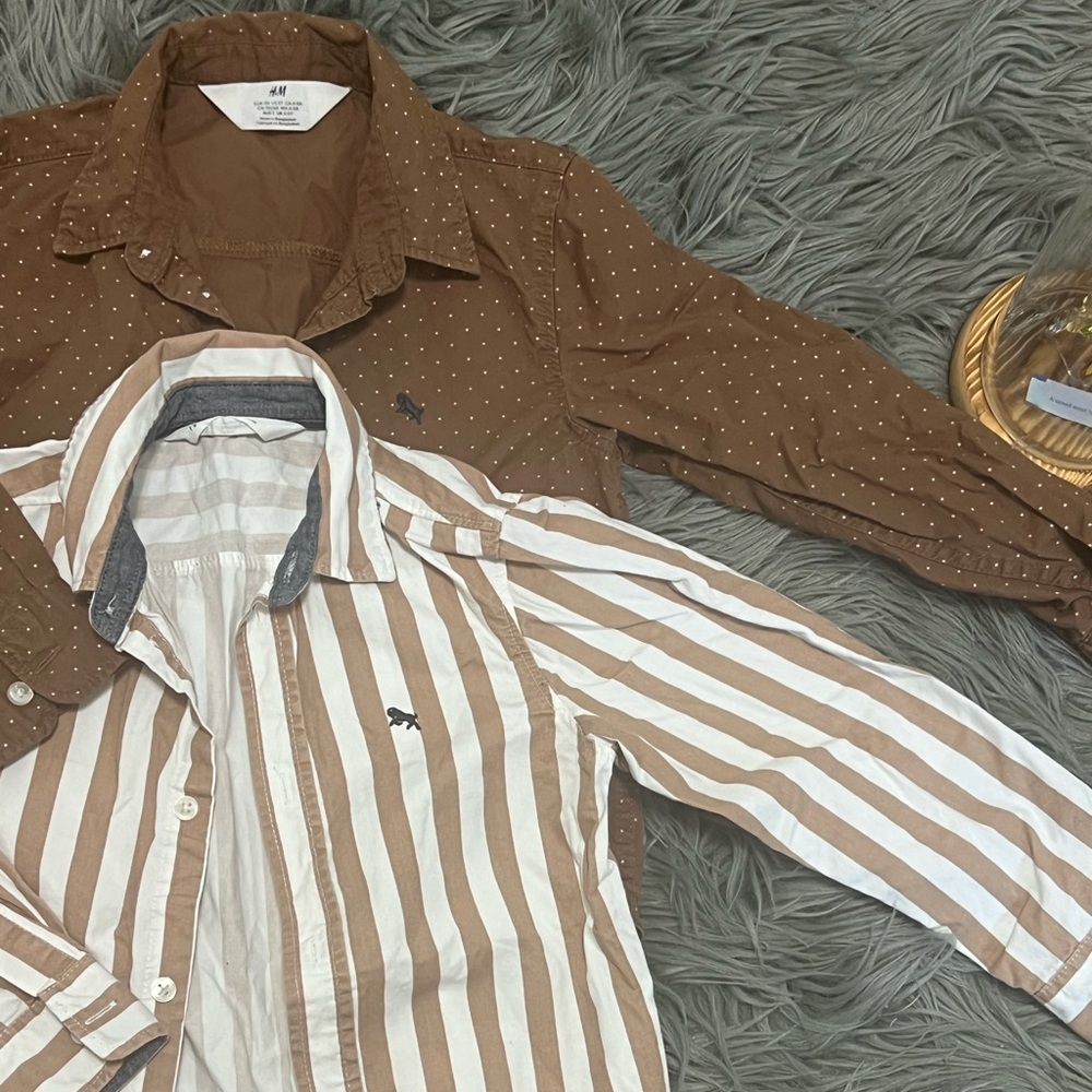 2 H& M Button down kid shirts